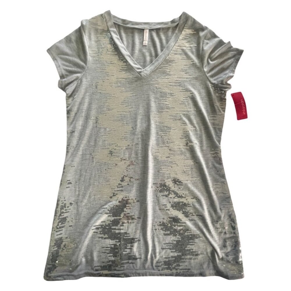 Xhilaration Silver Sequin V-Neck Tee – NWT, Size Large